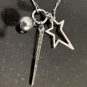 NWT Vera Wang Pewter Tone Crystal Ball, Spike, & Open Star Charm Necklace